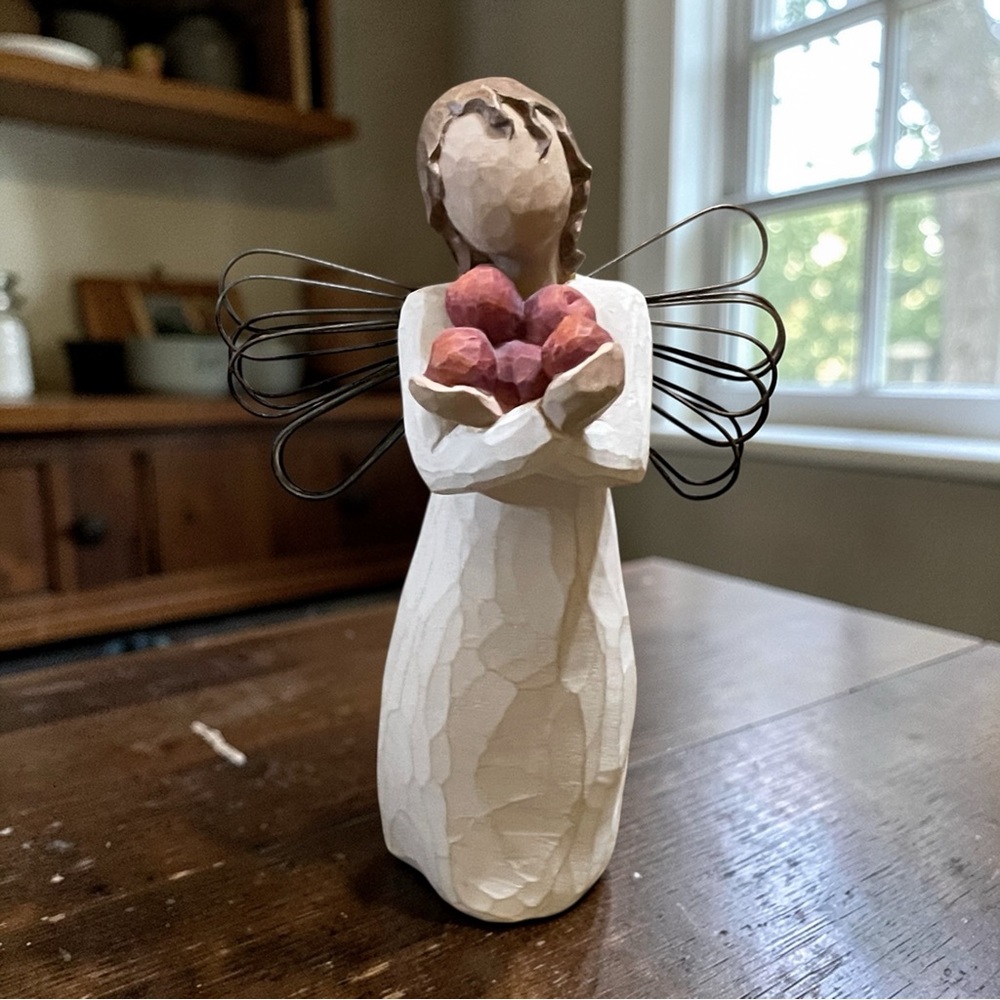 Willow Tree Good Health Angel Figurine Susan Lordi 2003 DEMDACO 5.5" Tall